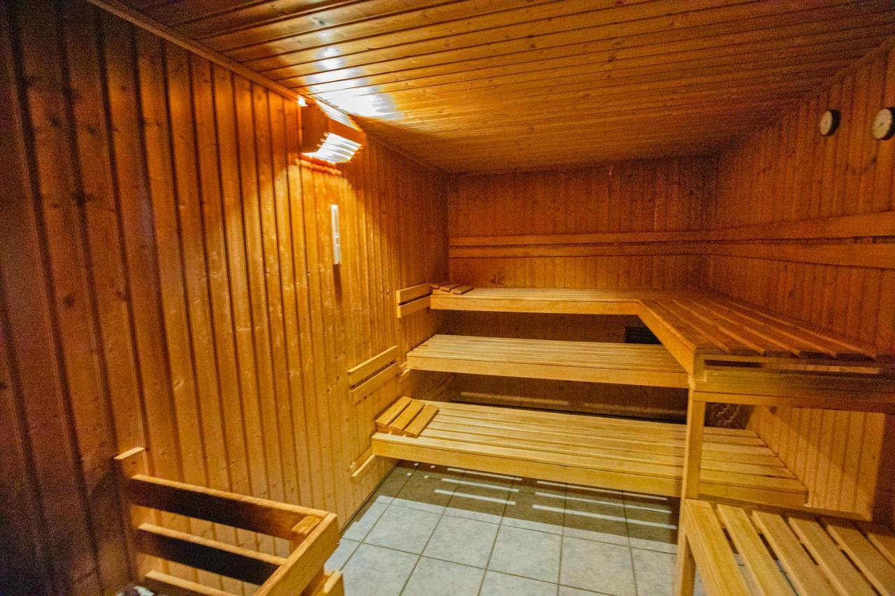 Berghotel Waidmannsheil Battenberg  エクステリア 写真