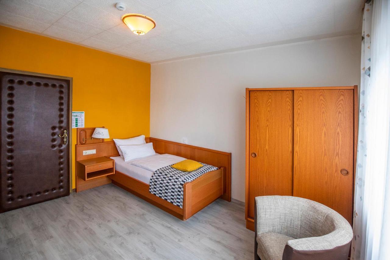 Berghotel Waidmannsheil Battenberg  エクステリア 写真