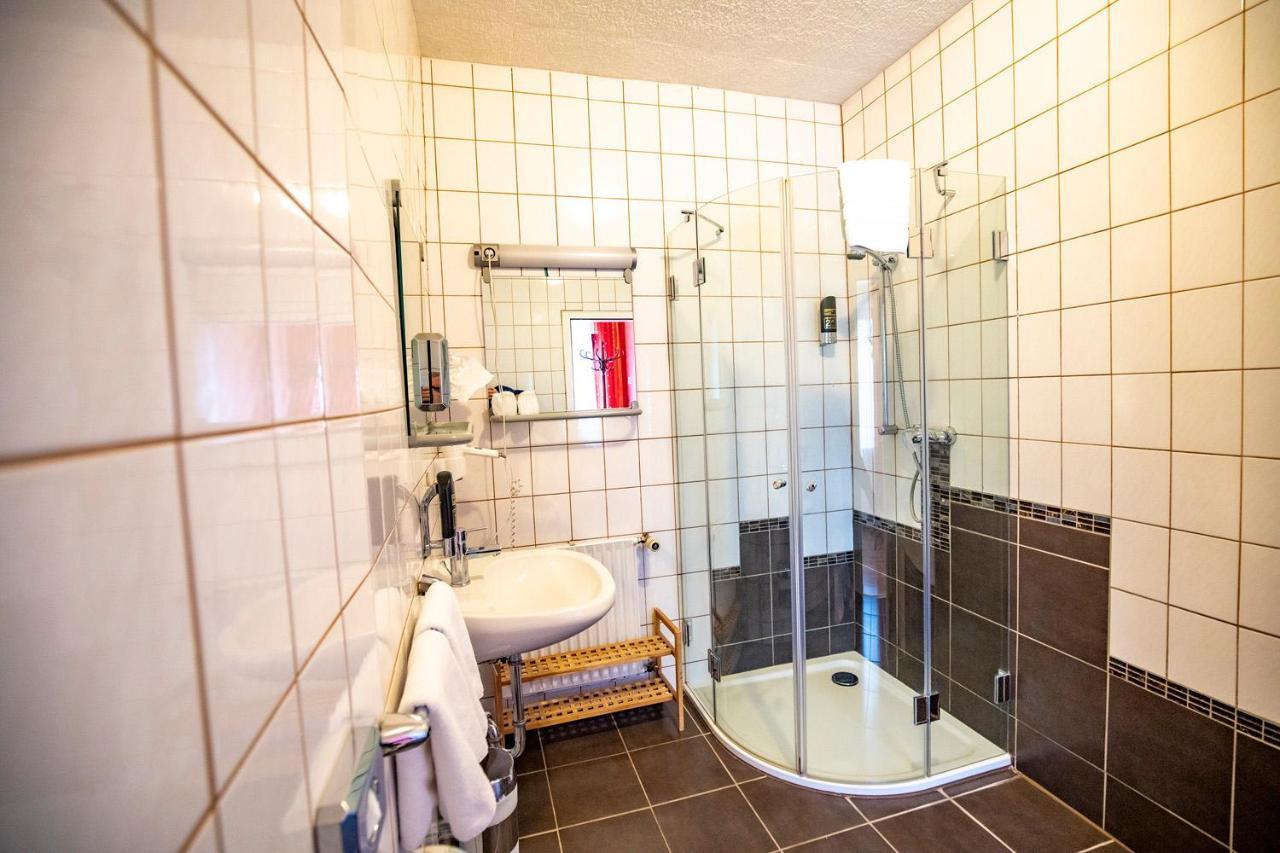 Berghotel Waidmannsheil Battenberg  エクステリア 写真